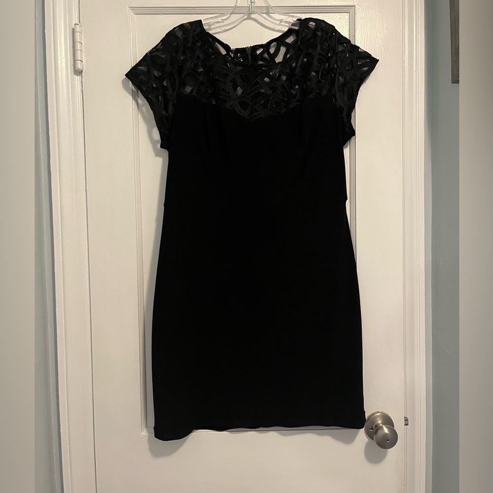 Elegant Black Lace Dress